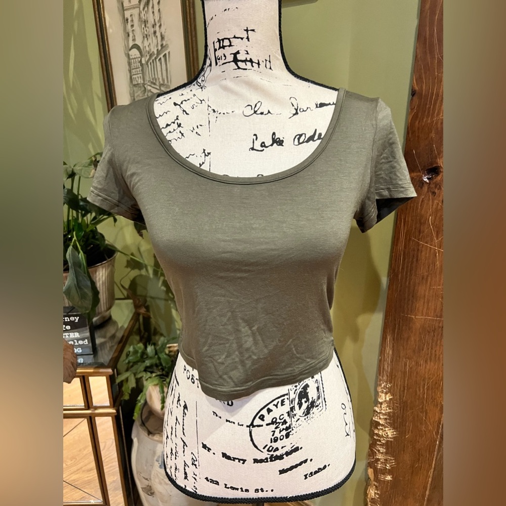 O thread and company safe green top